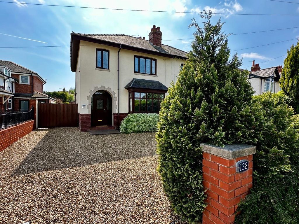 3 bed semidetached house for sale in Preston New Road, Blackpool FY4