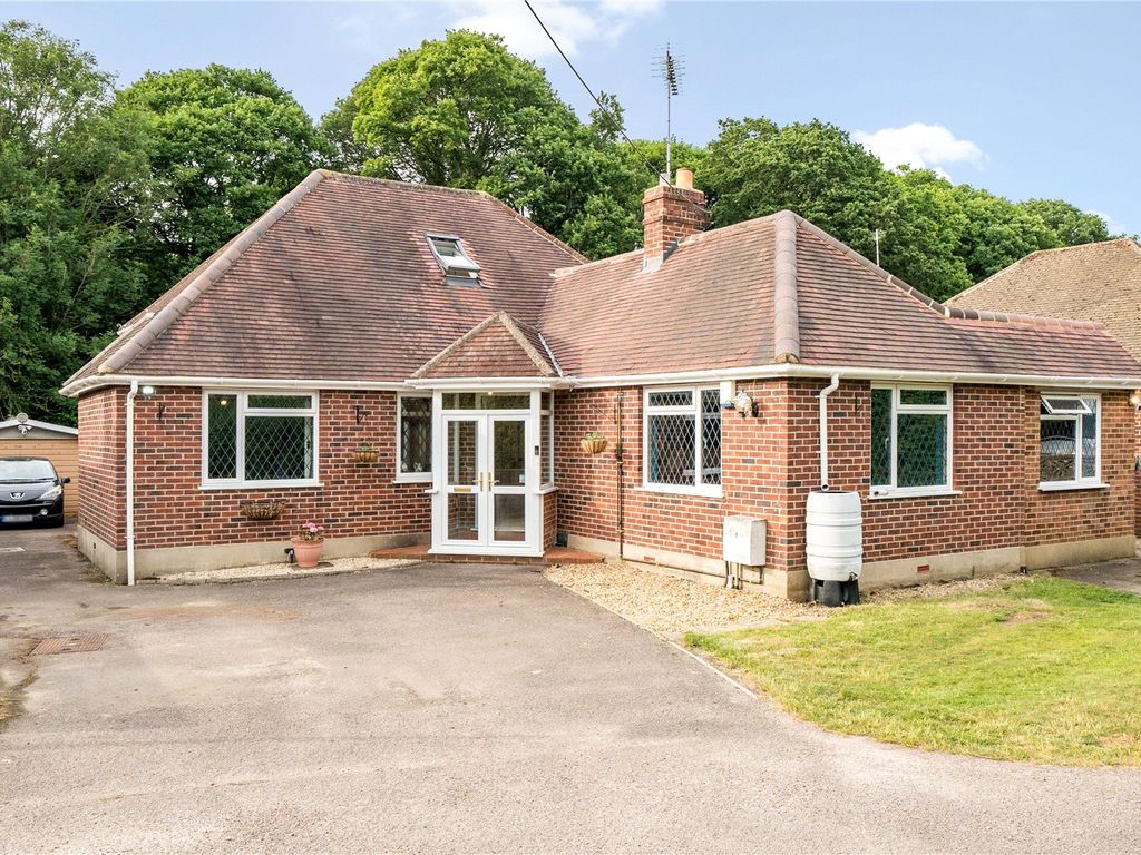 3 bed bungalow for sale in Kingswood Lane, Warlingham CR6 Zoopla