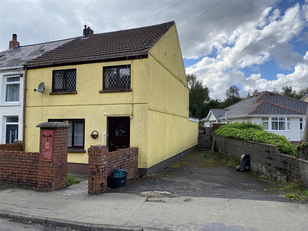 3 bed semidetached house for sale in Pantyffynnon Road, Ammanford SA18