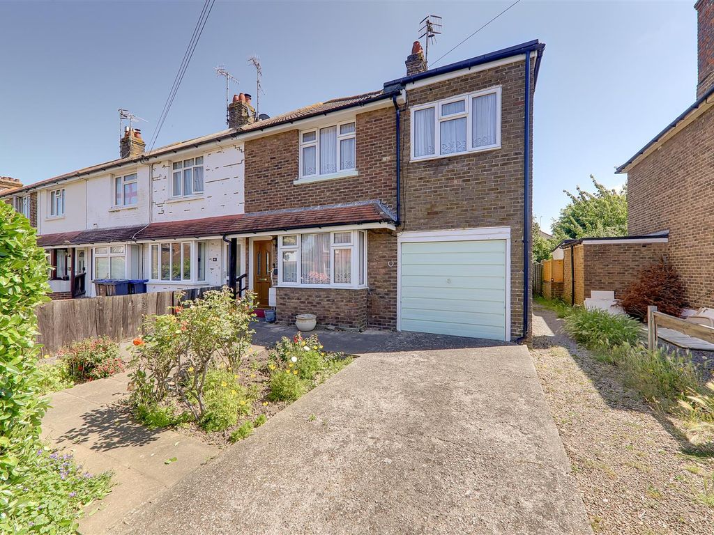 5 bed end terrace house for sale in St. Andrews Road, Worthing BN13, £
