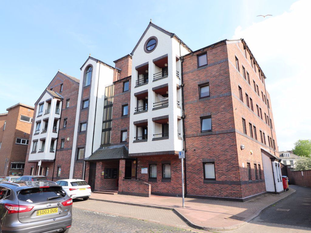 2 bed flat to rent in Spencer House, St Pauls Square, Carlisle CA1 Zoopla