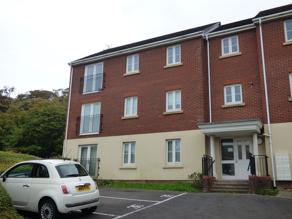 2 bed flat for sale in Geraint Jeremiah Close, Cwrt Penrhiwtyn, Neath