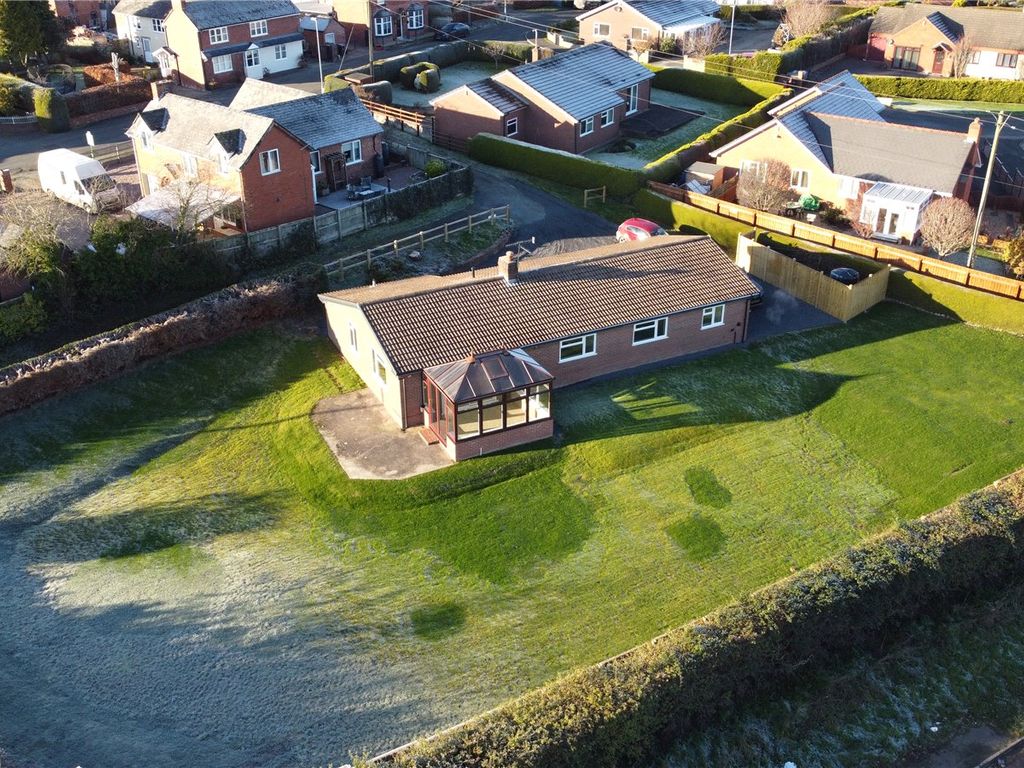 3 bed bungalow for sale in Arddleen, Llanymynech, Powys SY22 Zoopla