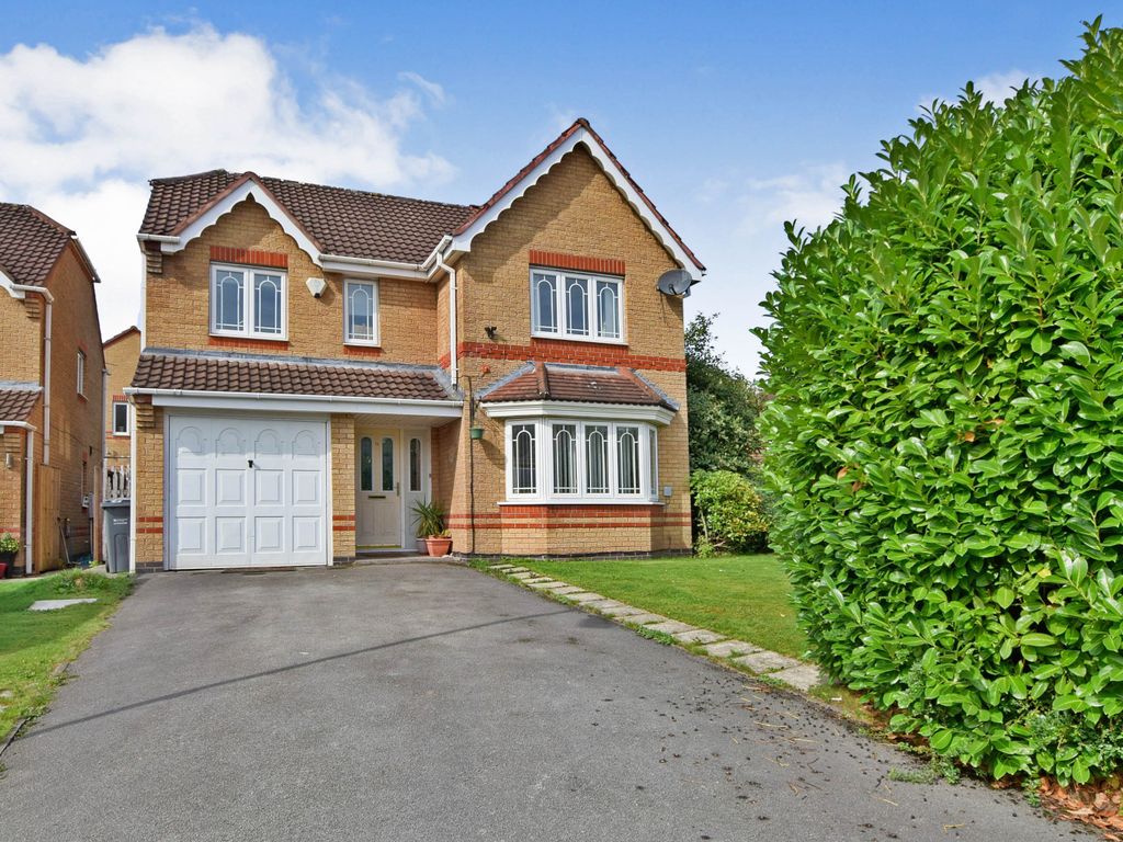 4 bed detached house for sale in Kempsford Close, Manchester M23 Zoopla