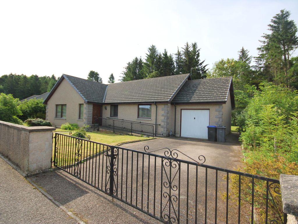 3 bed detached bungalow for sale in Rowan Avenue, Huntly AB54 Zoopla