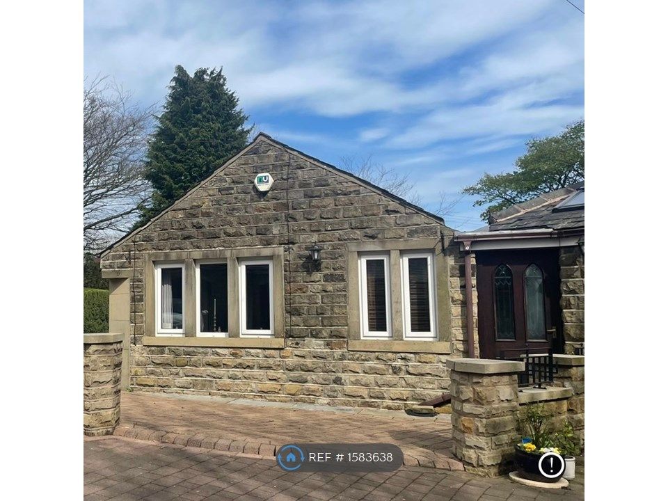 2 bed bungalow to rent in Long House, Dobcross, Oldham OL3, £1,395 pcm