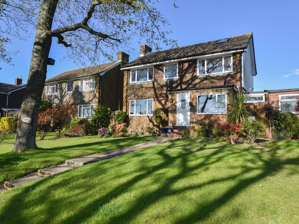 4 bed detached house for sale in Hillside Road, Hastings TN34 Zoopla