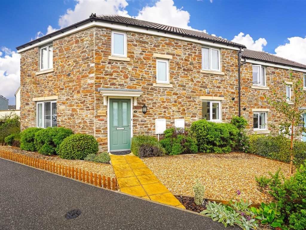 4 bed semidetached house for sale in Sea King Close, Bickington