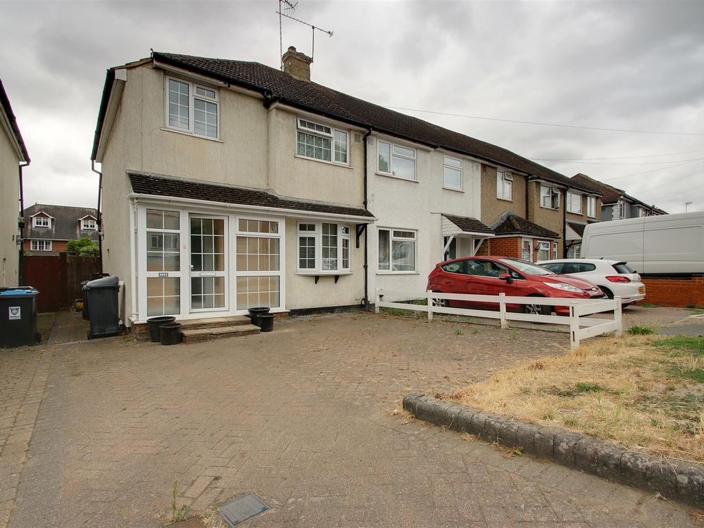 3 bed end terrace house to rent in Belswains Lane, Hemel Hempstead HP3