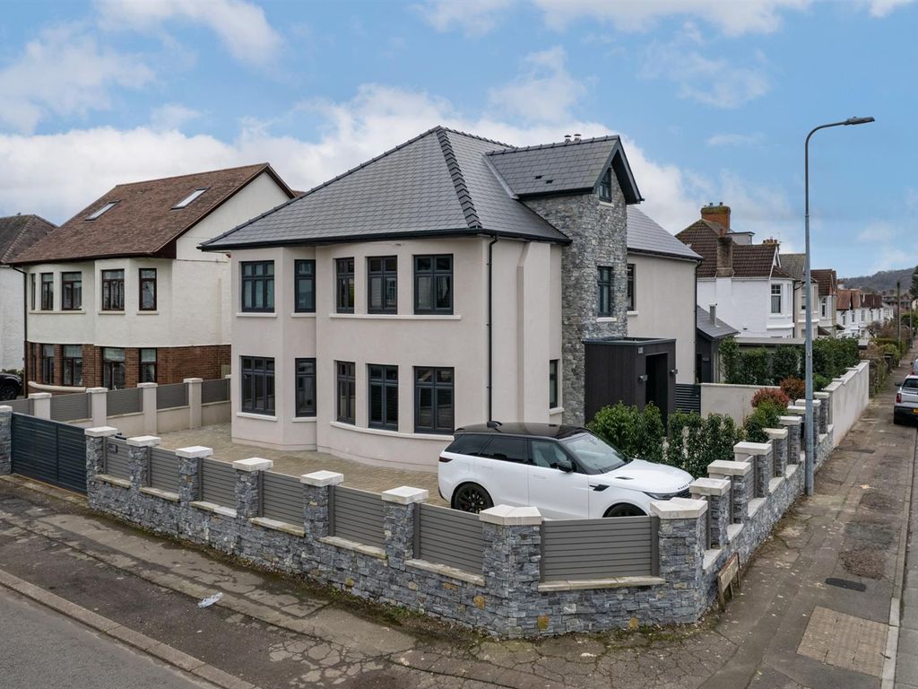 4 bed detached house for sale in Pencisely Road, Cardiff CF5, £