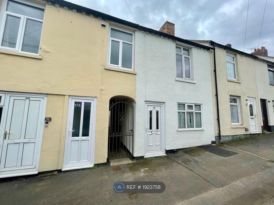 2 bed terraced house to rent in Mount Street, Hednesford, Cannock WS12