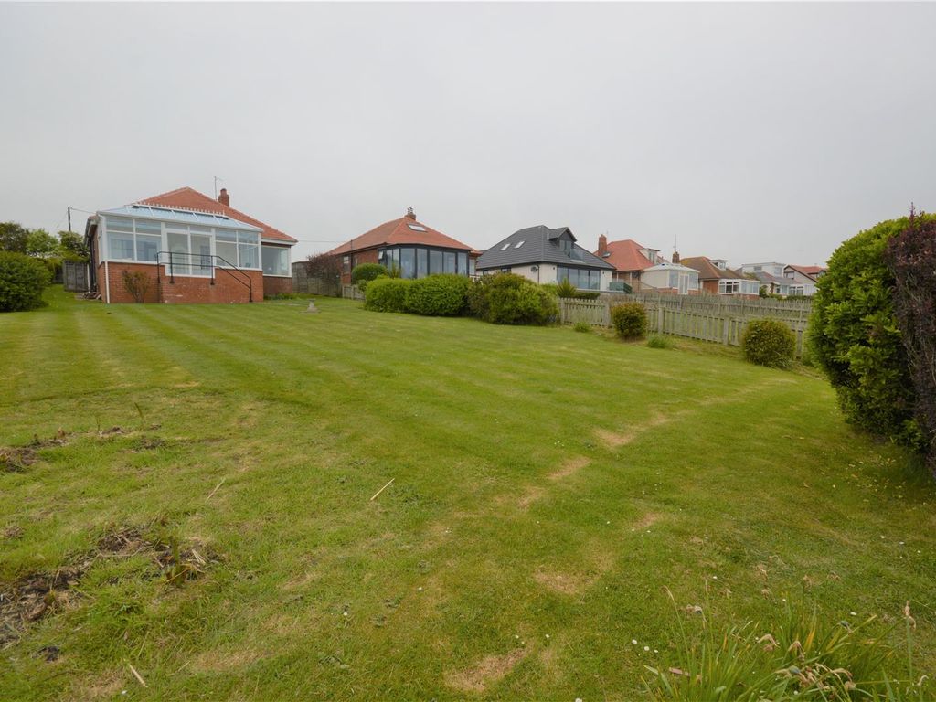 3 bed detached bungalow for sale in Gap Road, Hunmanby Gap, Filey