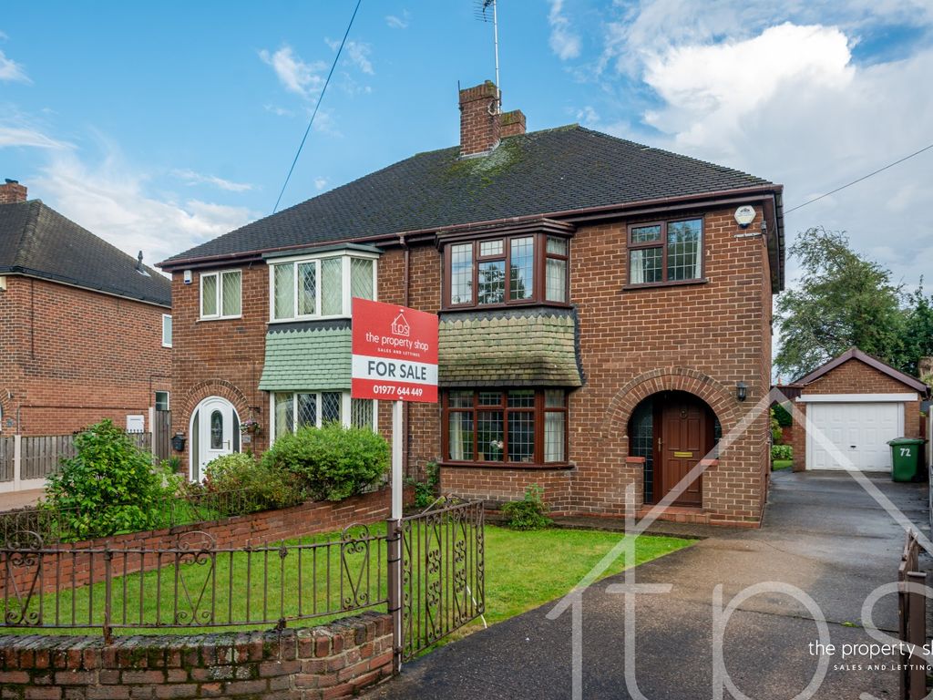 3 bed semidetached house for sale in Stockingate, South Kirkby