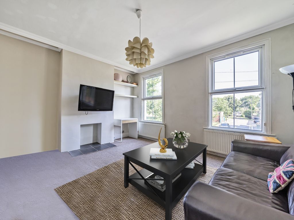 3 bed terraced house to rent in Chandos Road, Stratford, London E15, £