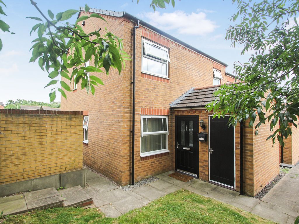 1 bed end terrace house for sale in Cascade Way, Dudley DY2, £150,000