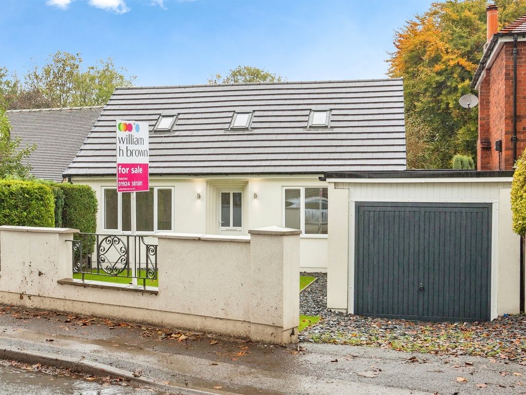 3 bed detached house for sale in Stoney Lane, Chapelthorpe, Wakefield WF4, £330,000 Zoopla