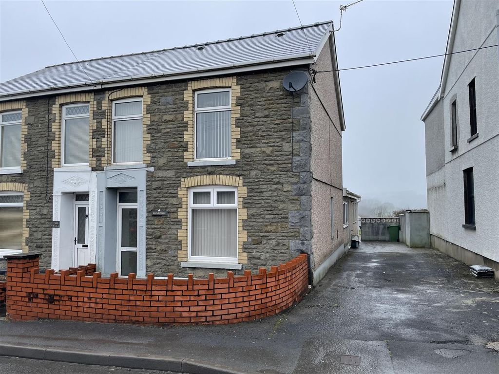 4 bed semidetached house for sale in Drefach, Llanelli SA14 Zoopla