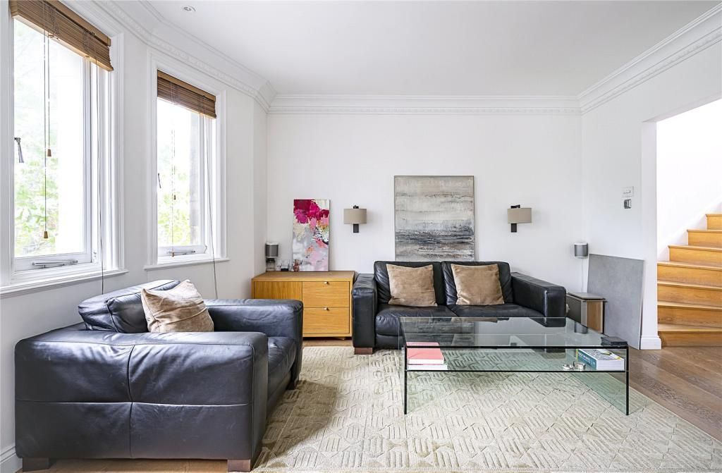 2 bed flat for sale in New Broadway, Ealing, London W5 Zoopla