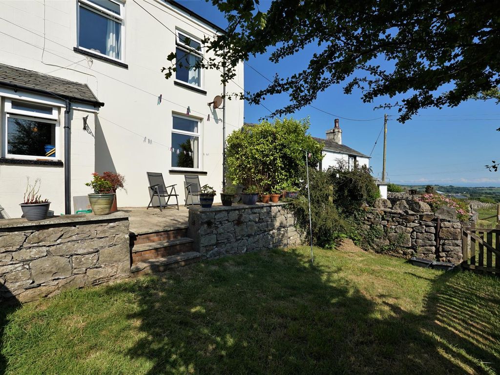 4 bed property for sale in Lindal Moor Cottages, Lindal, Ulverston LA12
