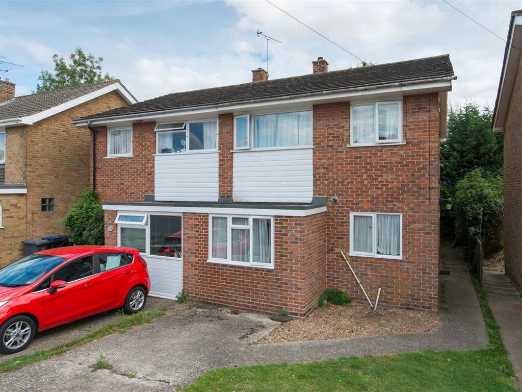 5 bed semidetached house for sale in Mead Way, Canterbury CT2 Zoopla