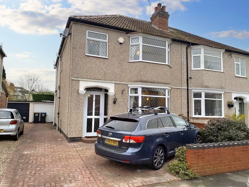 Larch Tree Avenue, Coventry CV4