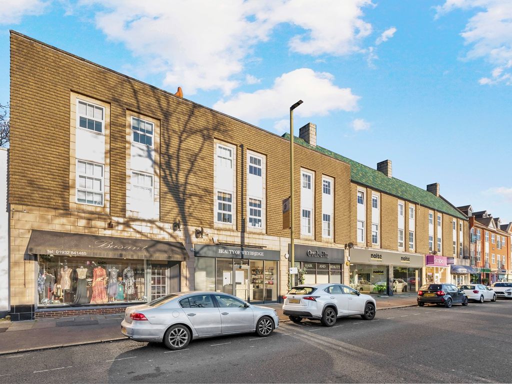 3 bed flat for sale in Queens Road, Weybridge KT13, £365,000 Zoopla