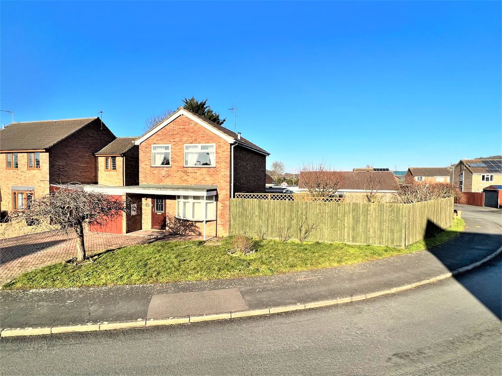 3 bed detached house for sale in Fourth Avenue, Grantham NG31 Zoopla