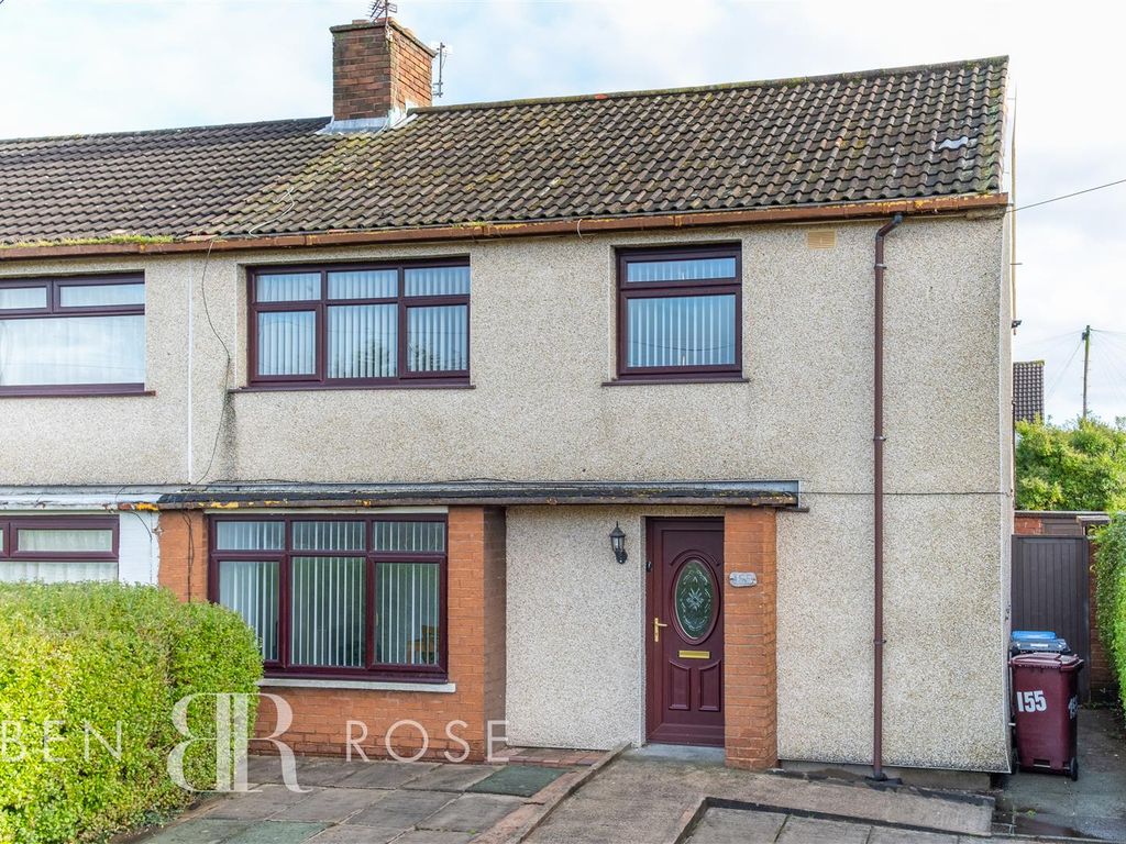 4 bed semidetached house for sale in Roughwood Drive, Kirkby