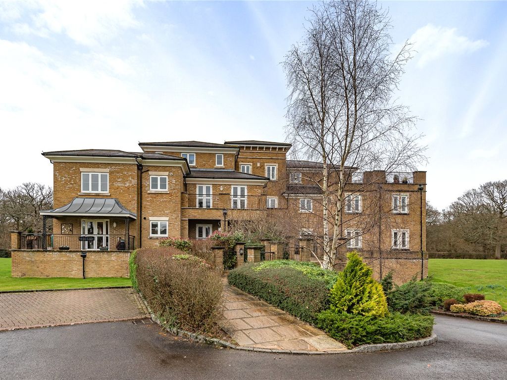 2 bed flat for sale in East Parkside, Warlingham CR6 Zoopla