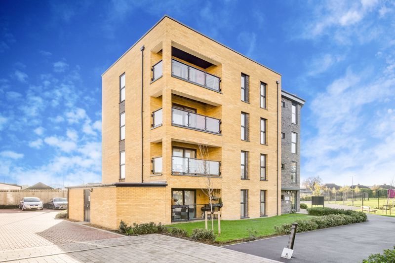 2 bed flat for sale in Tala Close, Surbiton KT6 Zoopla