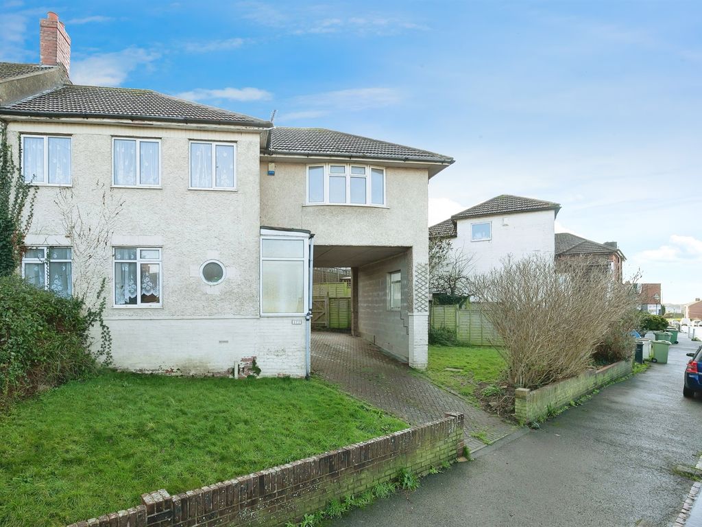 4 bed end terrace house for sale in London Road, BexhillOnSea TN39, £