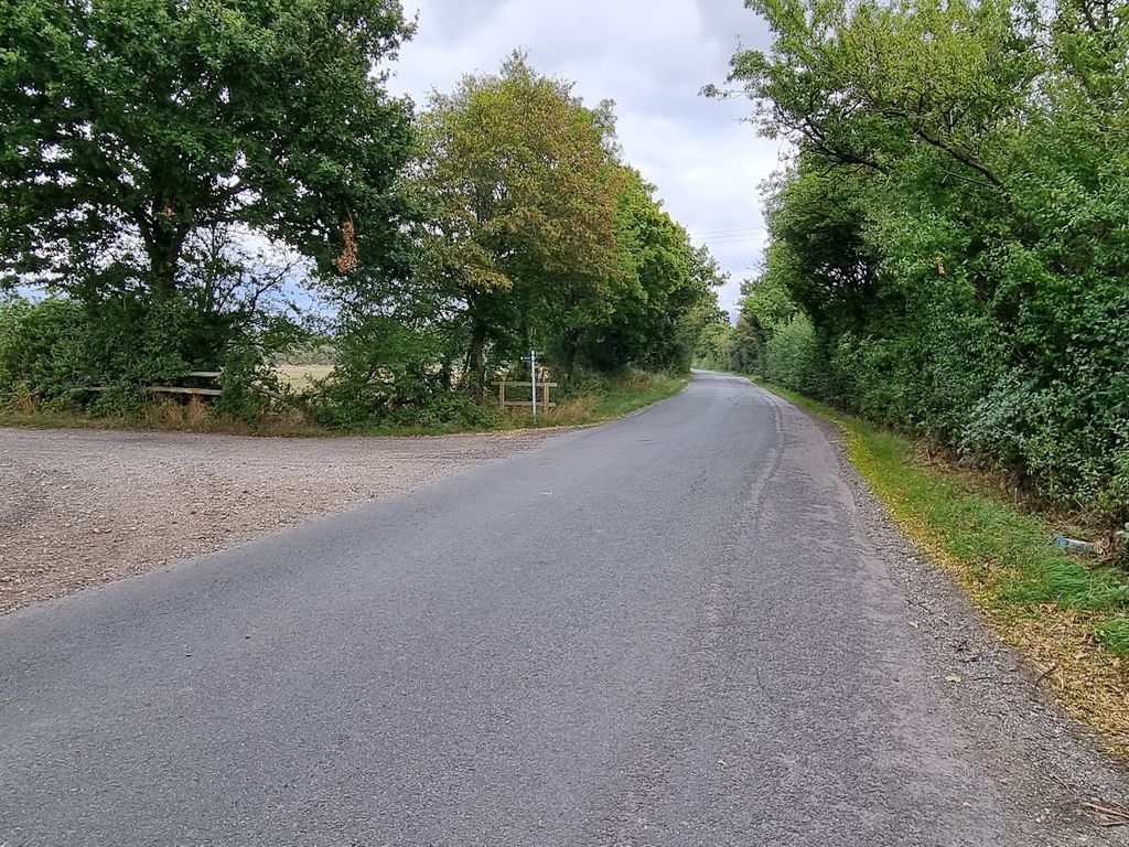 Land for sale in The Road Leading From Chalgrove, Thame OX9, £7,900