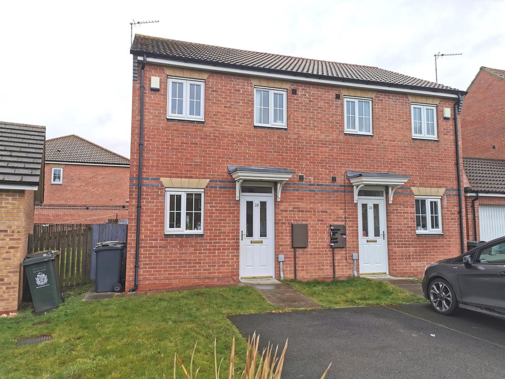 2 bed semidetached house to rent in Blackfriars Way, Longbenton