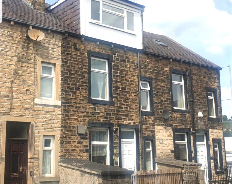 4 bed shared to rent in Bradford Road, Keighley BD21 Zoopla