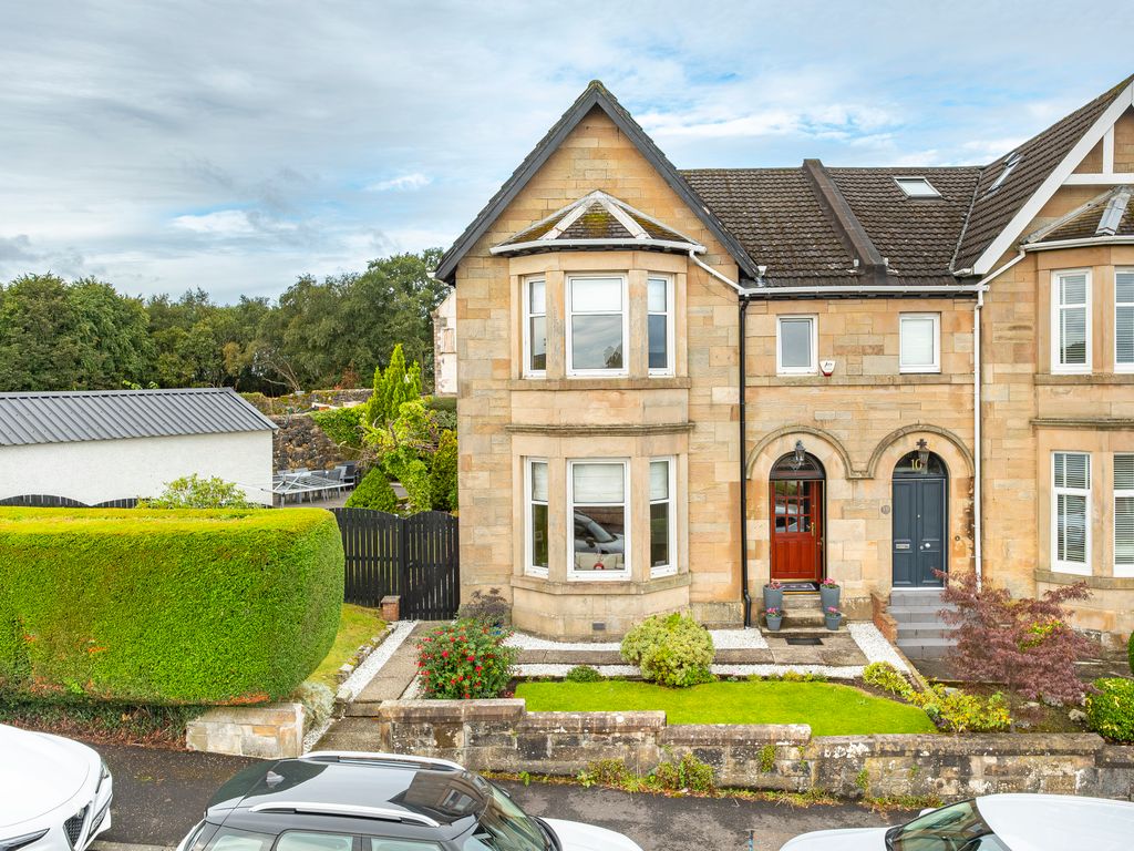 4 bed semidetached house for sale in Huntershill Road,