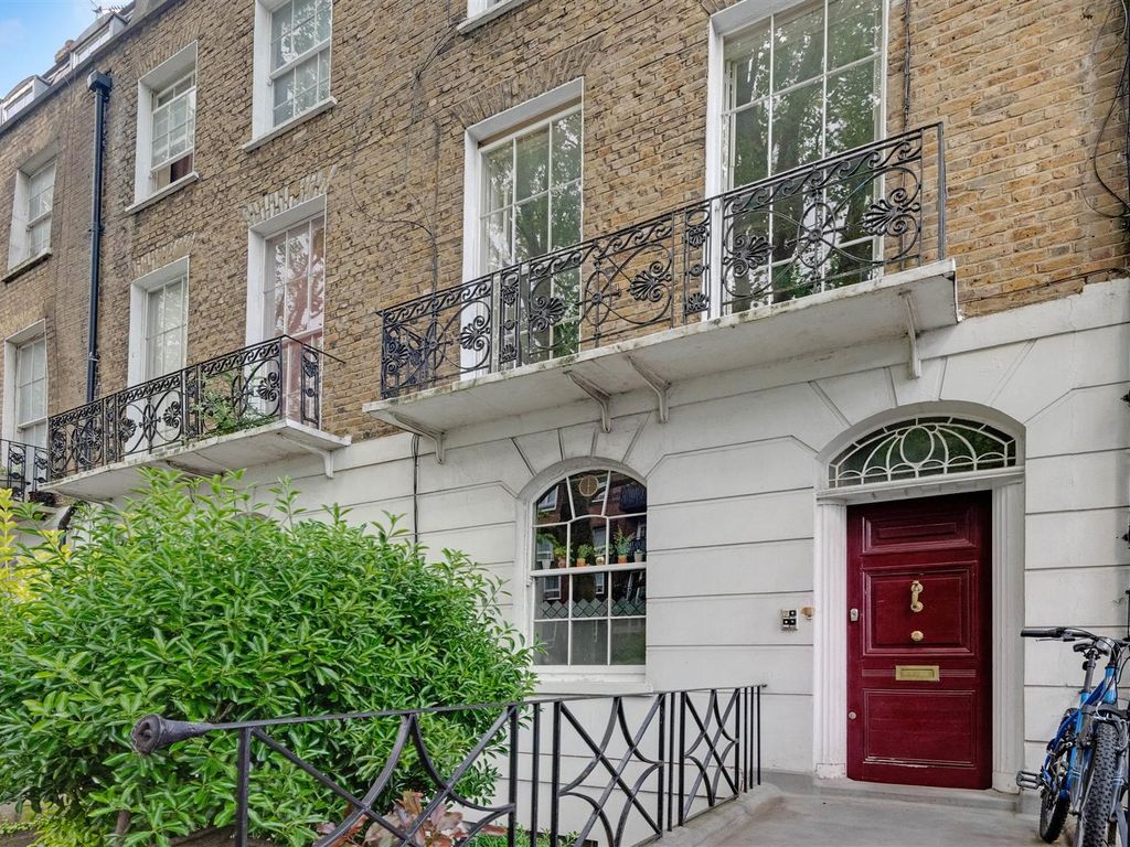 1 bed flat for sale in Barnsbury Rd, Barnsbury, London N1, £425,000