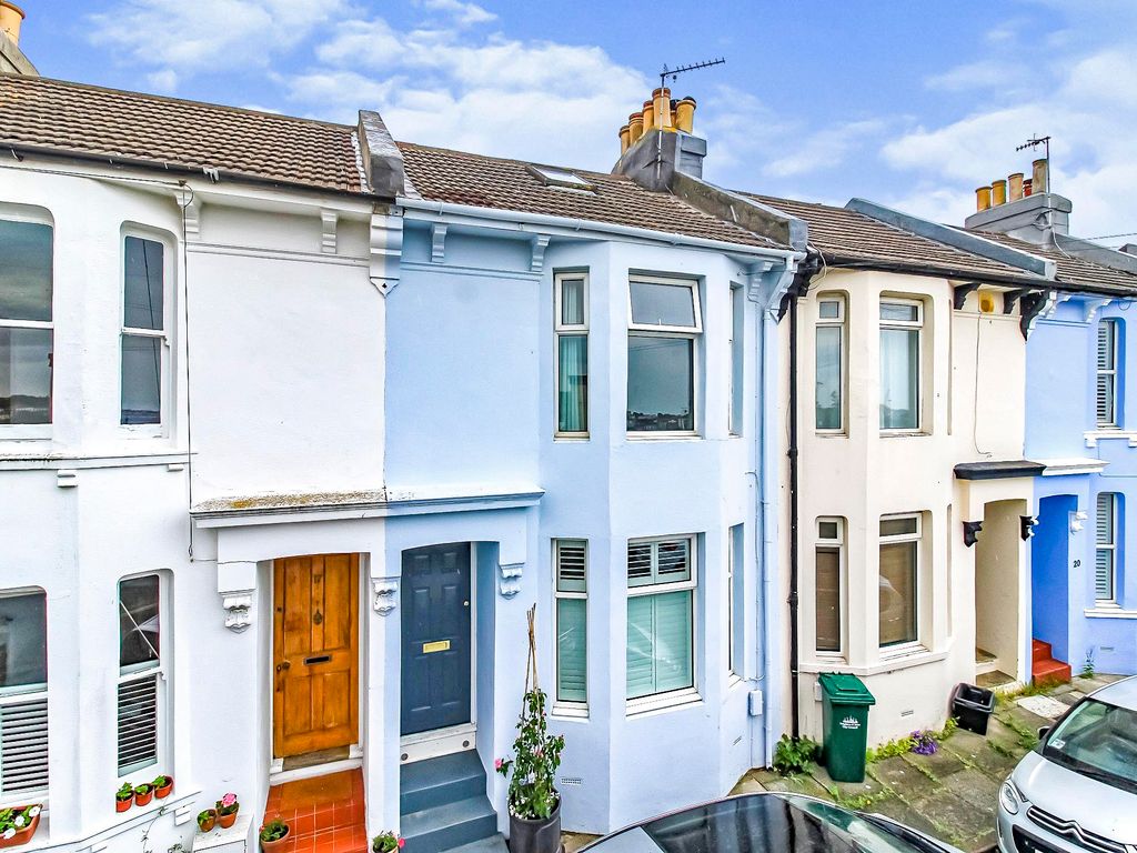 2 bed terraced house for sale in Luther Street, Brighton BN2 Zoopla