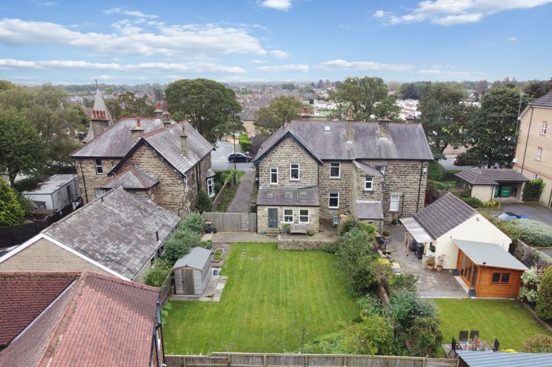 5 bed semidetached house for sale in Knaresborough Road, Harrogate HG2