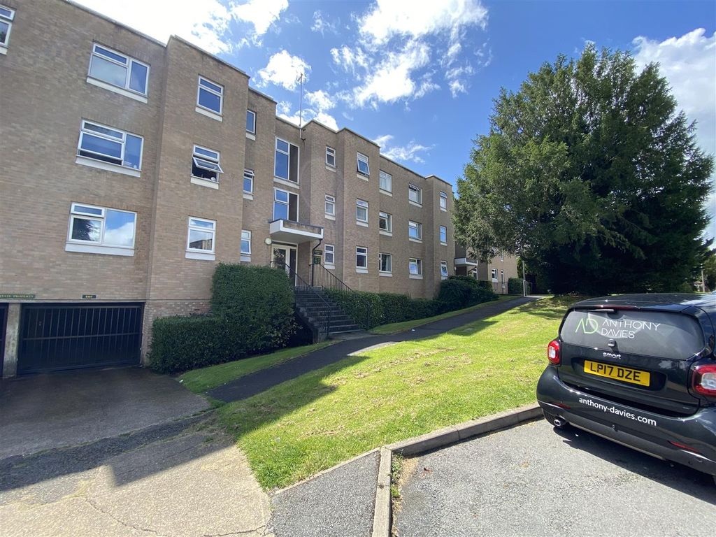 2 bed flat to rent in Rawdon Drive, Hoddesdon EN11 Zoopla