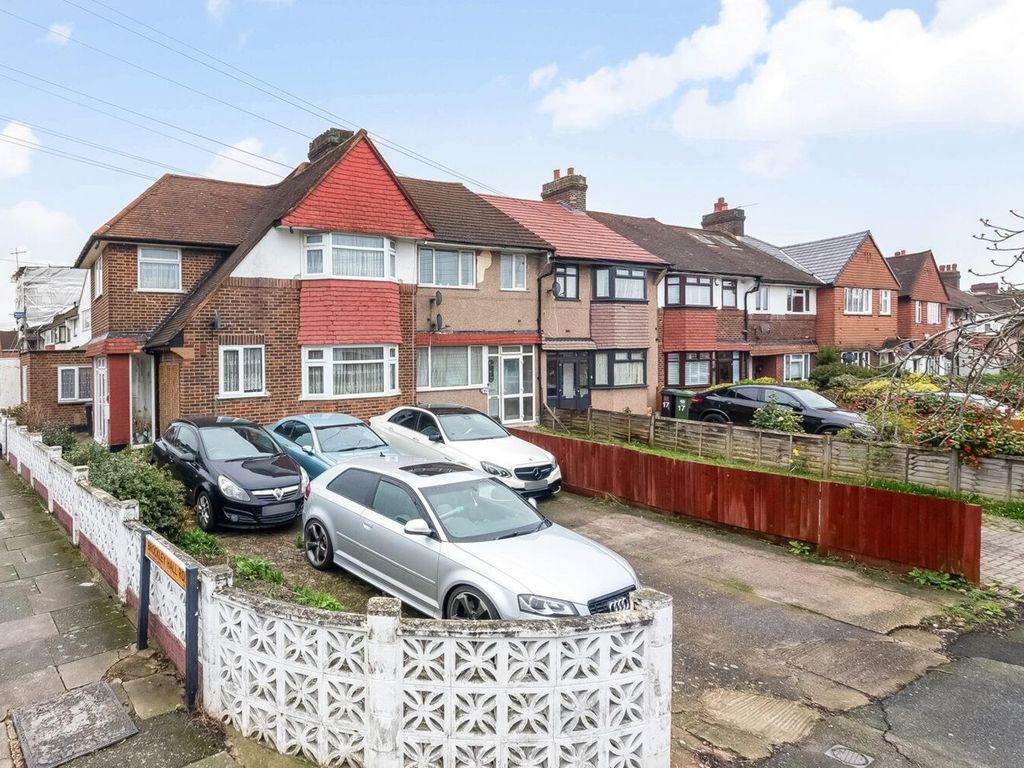 3 bed property for sale in Sevenoaks Road, Brockley, London SE4, £