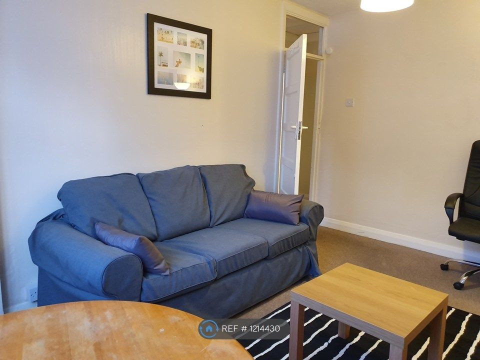 1 bed flat to rent in Carlyon Road, Alperton HA0, £1,350 pcm Zoopla