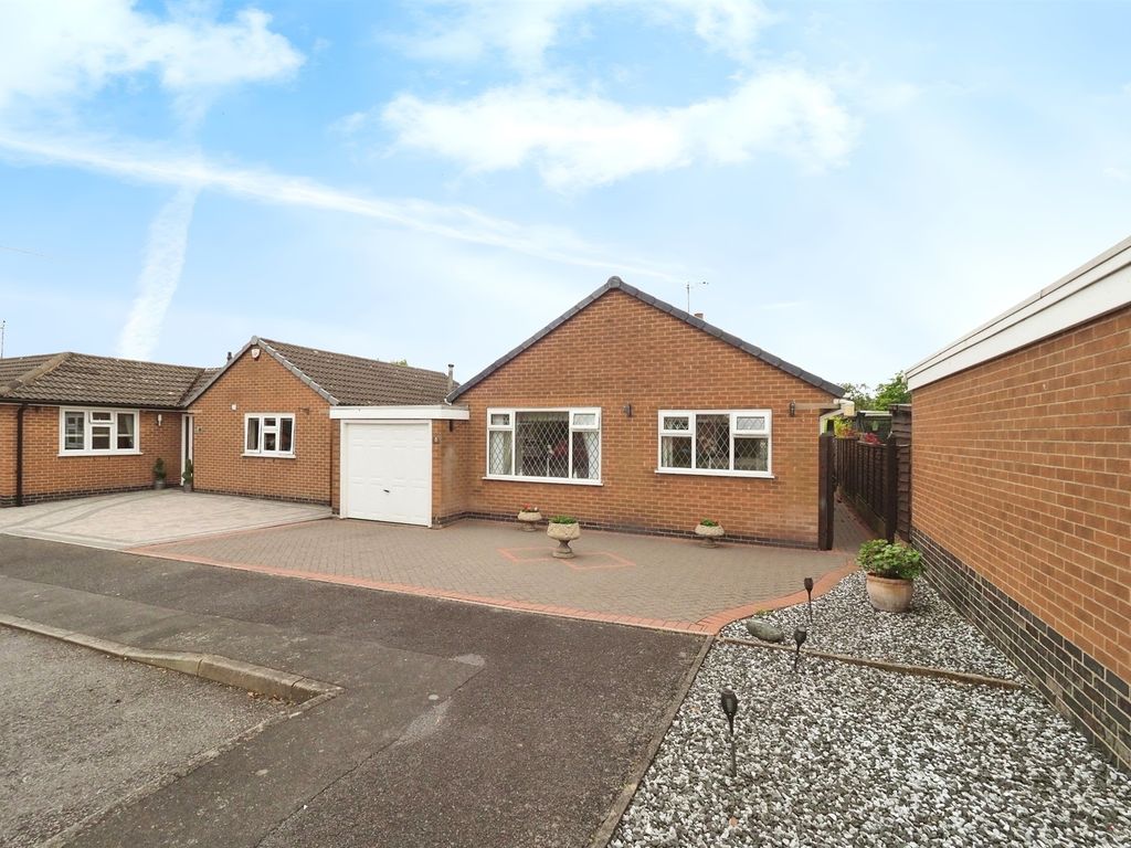2 bed detached bungalow for sale in Forrester Avenue, WestonOnTrent