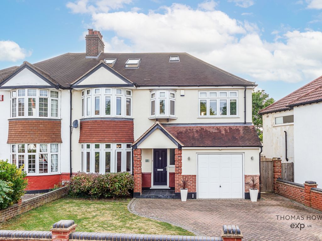 5 bed semidetached house for sale in Park Avenue, West Wickham BR4