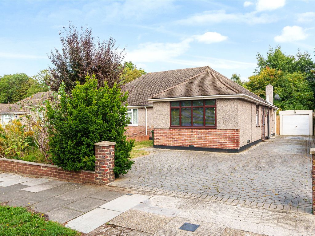 3 bed bungalow for sale in Gillmans Road, Orpington BR5, £500,000 Zoopla