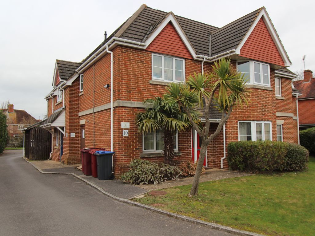 2 bed flat for sale in Whitley Wood Road, Reading RG2, £240,000 Zoopla
