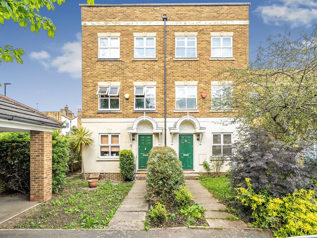 4 bed terraced house for sale in Turner Close, London SW9, £850,000