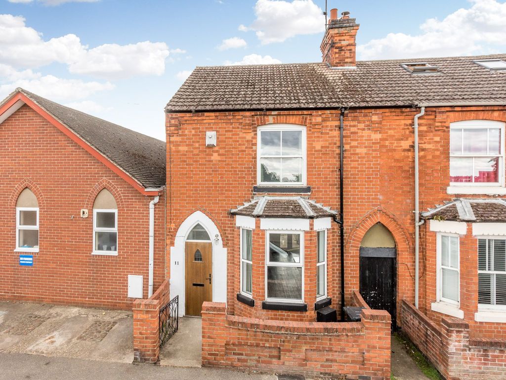 3 bed terraced house to rent in The Hollies, Westfield Street, Higham