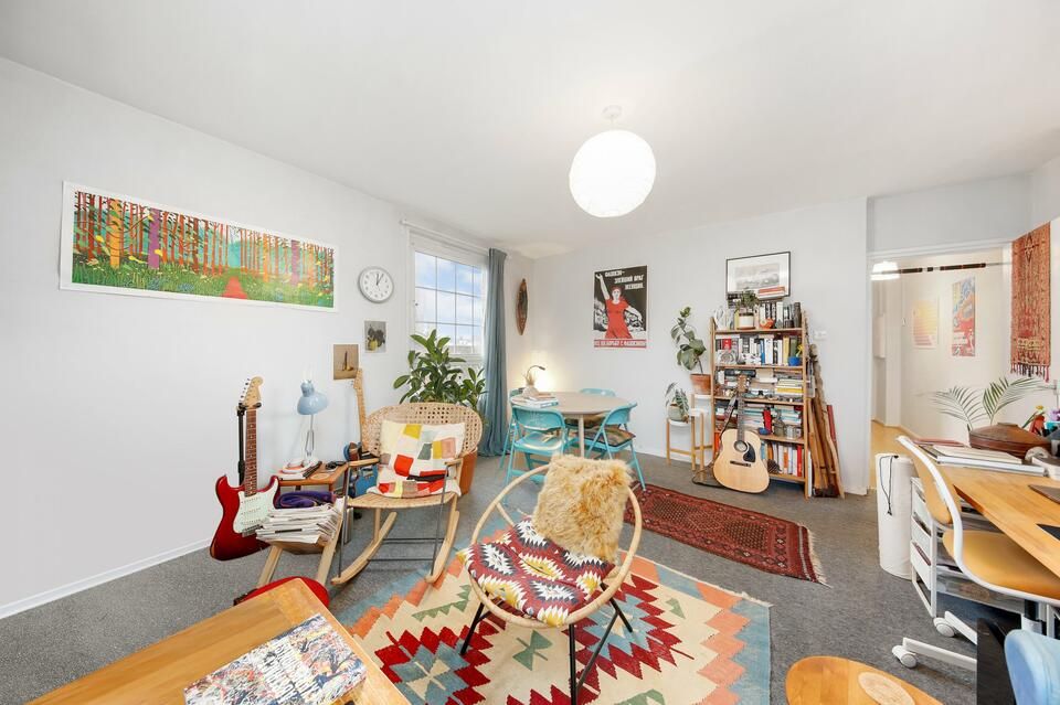 Barville Close London SE4  