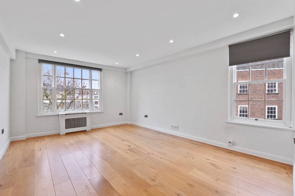 2 bed flat for sale in Eton College Road, Chalk Farm, Camden NW3, £