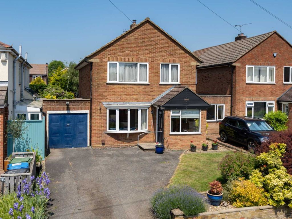 3 bed detached house for sale in Ellingham Road, Hemel Hempstead HP2
